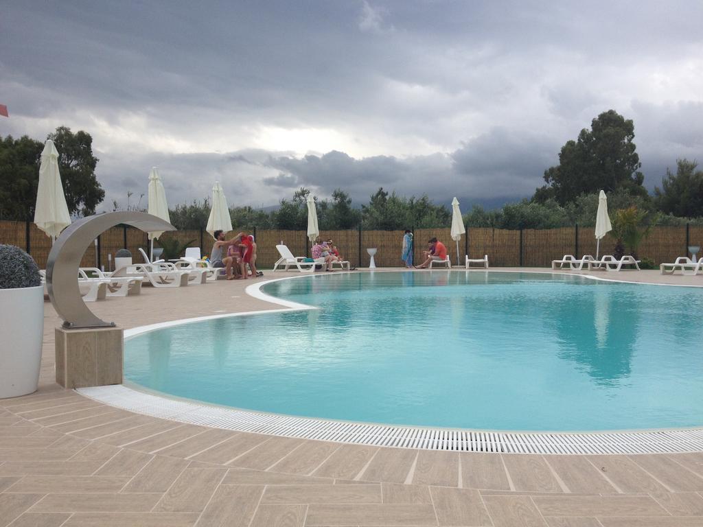 Camping Villaggio Riviera فوتشي فارانو المظهر الخارجي الصورة