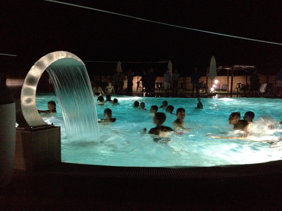 Camping Villaggio Riviera فوتشي فارانو المظهر الخارجي الصورة